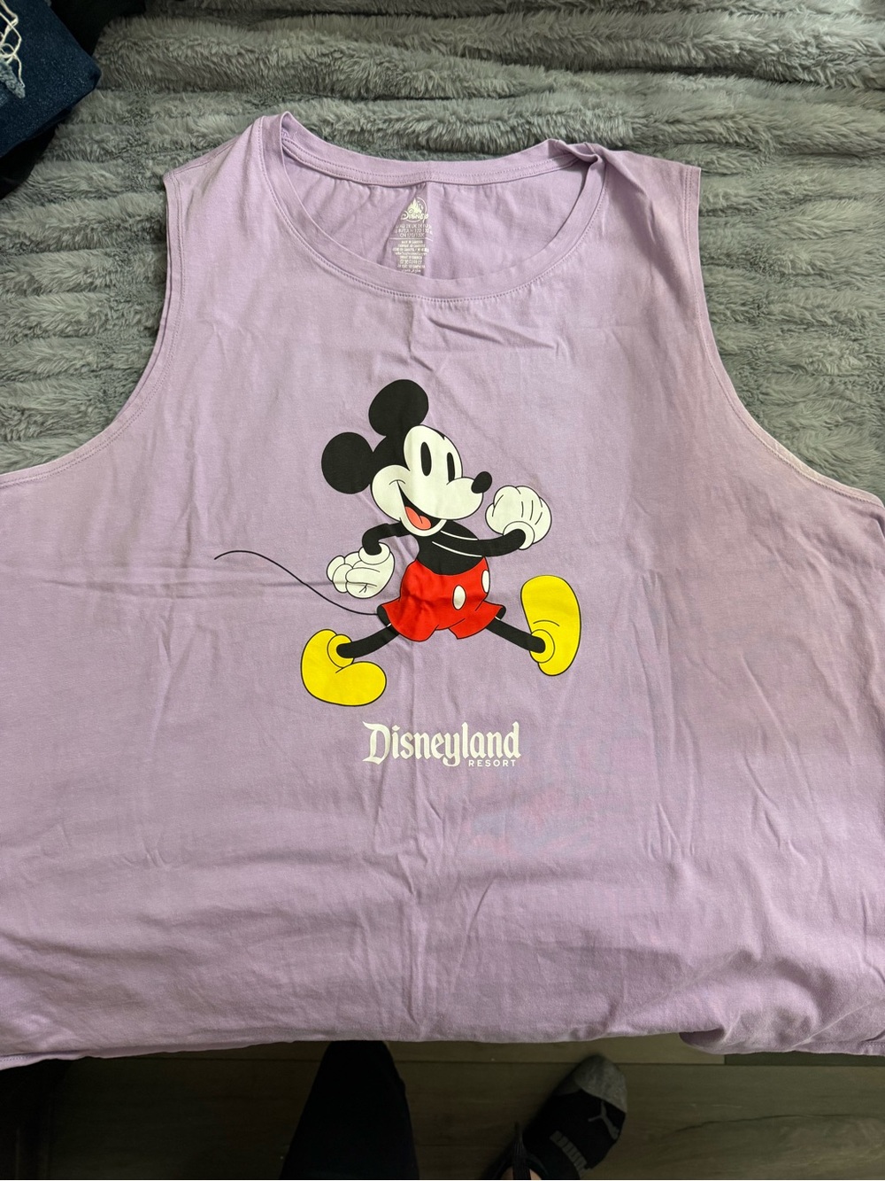 Disney Disneyland Resort Mickey Mouse Lavender Muscle Tank Like New